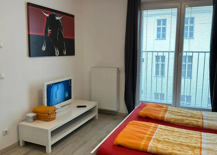 Apartment Opera